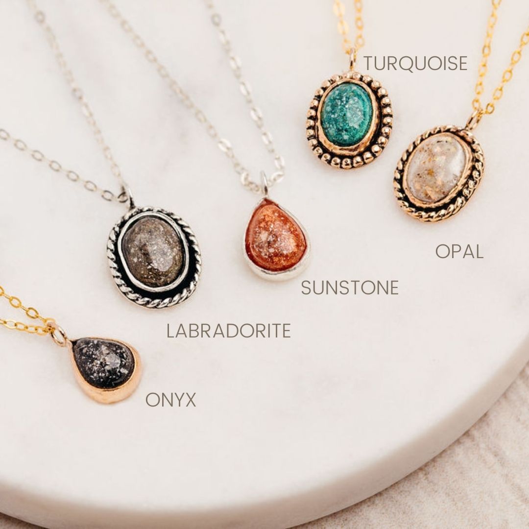 Furever Teardrop Necklace - Gold Filled